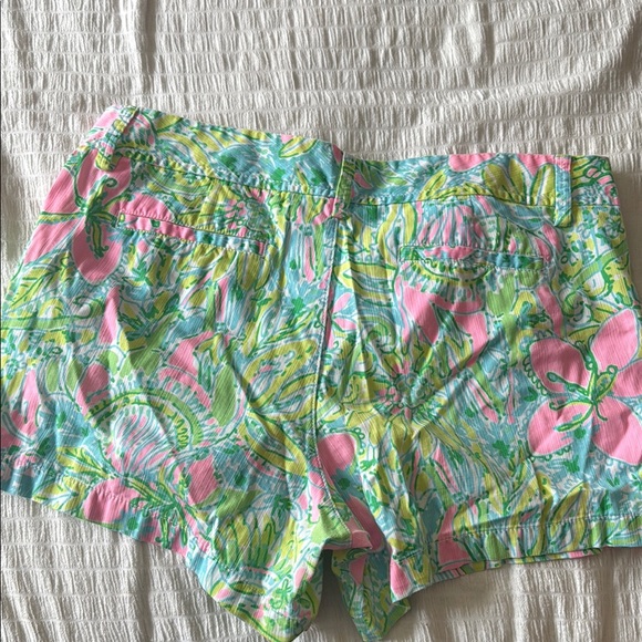 Lilly Pulitzer Pink and Green Bermuda Shorts Vibrant Tropical Print - Picture 4 of 4